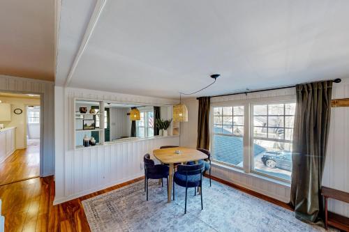 The Lakeway House in Buford, USA