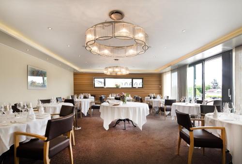 ห้องอาหาร, Hotel Glanis in นียง