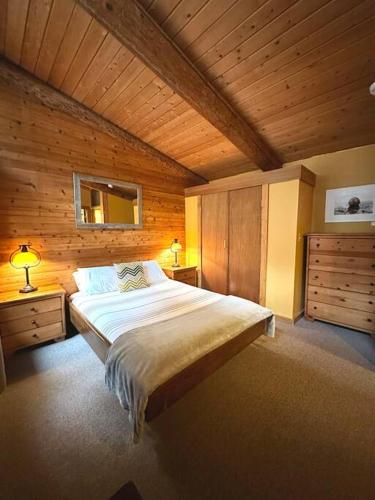 New Denver Lodge New Denver (BC) Canada