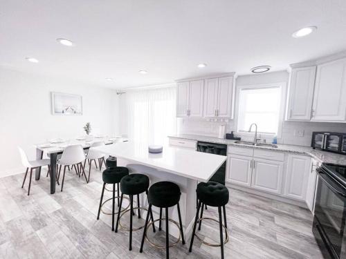 ห้องครัว, Cozy Getaway Lodge & Retreat in เมคานิกส์บูร์ก (PA)