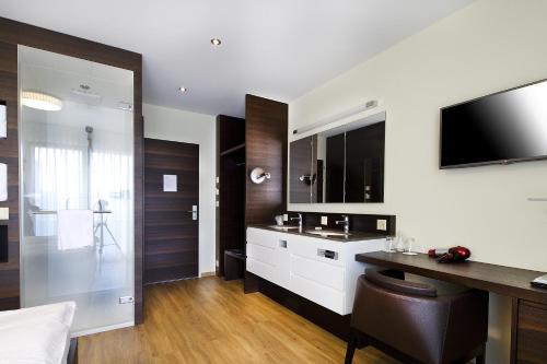 Hotel Glanis in นียง