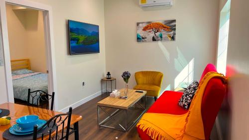 Amazing one bedroom guest house in Los Angeles, USA