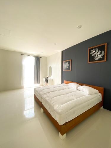 Pim's Bed and Breakfast @ Phuket near British International School Phuket