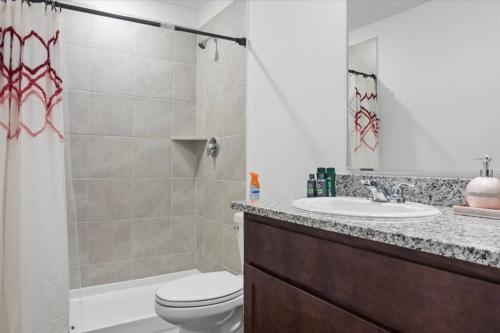 Full new built house, 20 minutes to Dallas in Wilmer, USA