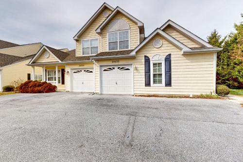 Keys of Marsh Harbor - 20335 Mallory Ct