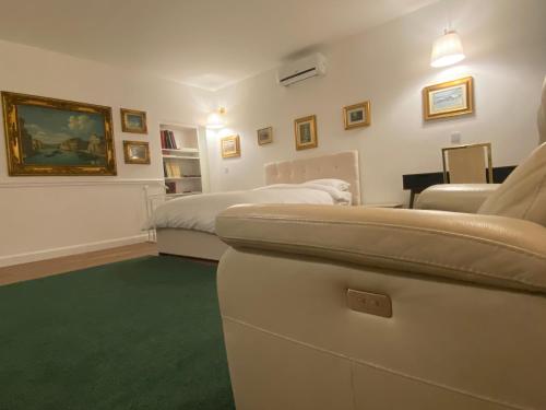 SAVANY B&Apartments - Buscate