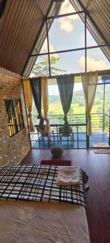 balkon/terras, Angels Nest Home stay 2 Acra private plantation Mountain area balconey SunRice view Nearby Ngarhole  in Kattikkulam