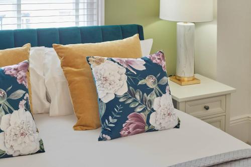 Hidden Treasure Hidden Treasure