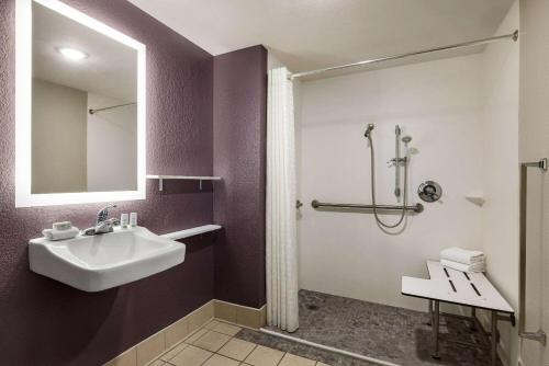 Double Room with Two Double Beds and Roll In Shower - Non-Smoking