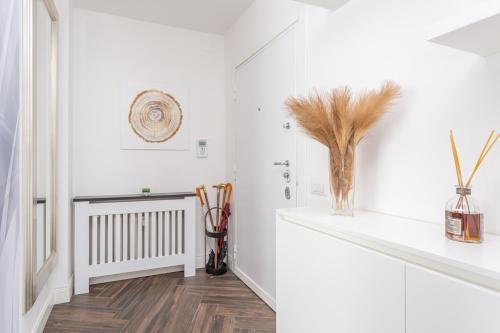 Gregory 7House - image 3