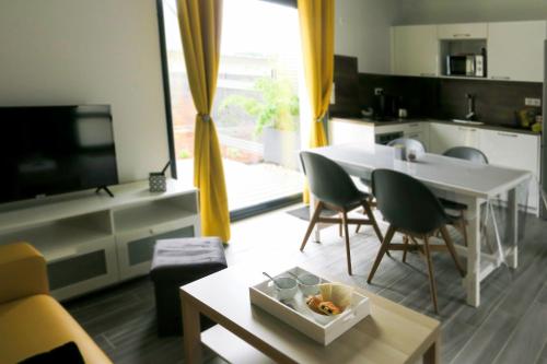 Les Gîtes de la pointe de Caux Room Type - Apartment with Terrace