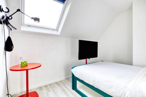 Double Room image 4