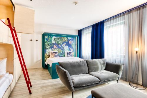 Family Suite image 8