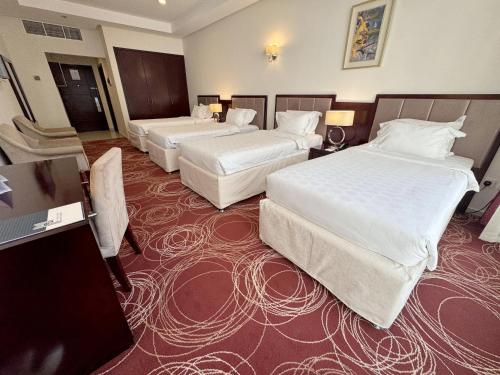 Standard Quadruple Room room in Al Rayyan Makiya Towers Hotel