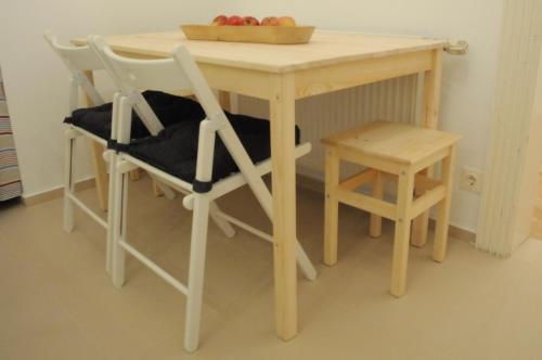 Completely Renovated Apartment Top 16 - Easy Self Check in, Wien (Foto 7)