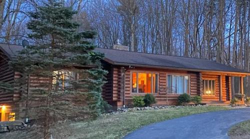 . The Forest Edge Cabin