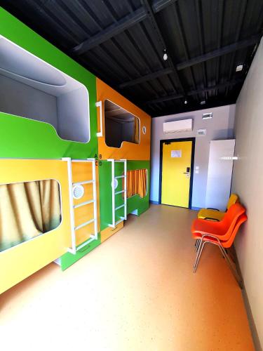 Ágy, Green Cube Capsule Hostel in Sofia City Center
