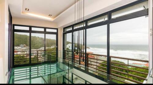 Luxury Penthouse in Herolds Bay