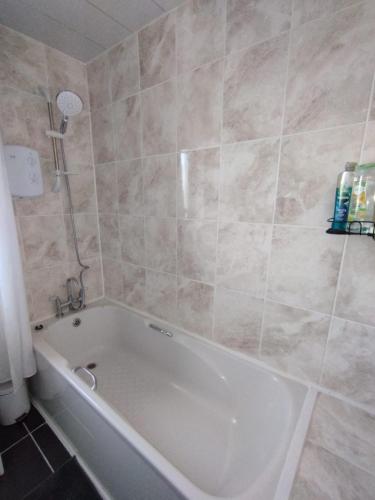 Edinburgh Villa 3 bed Rooms House in Edinburgh - Private parking