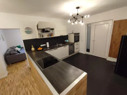 modernes Apartment in verkehrsgünstiger Lage in Flörsheim am Main, Deutschland