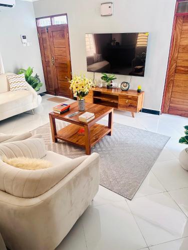 Kaya Homes