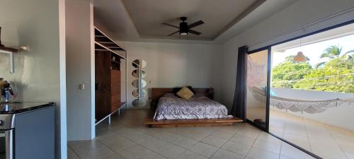 Modern Luxury Apartment In town and Peaceful with AC and hot water in Сан-Хуан-дель-Сур