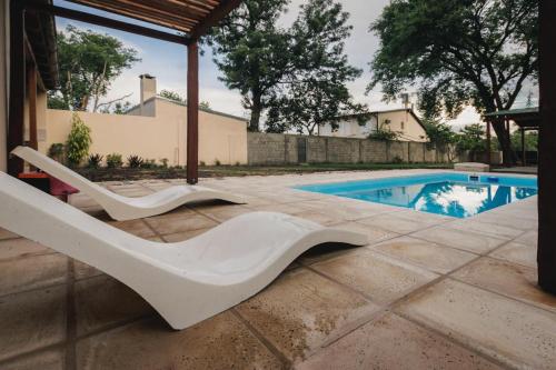 LA CASA DE AL LADO in Mercedes