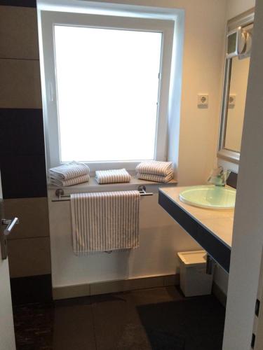 Apartment Cologne, Cologne (photo 2)