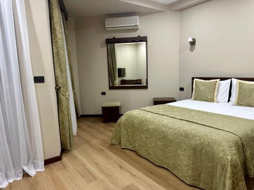 1 king bed