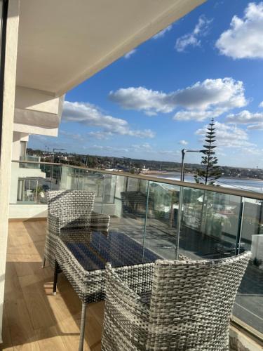 Luxurious Apt - Sea View 3