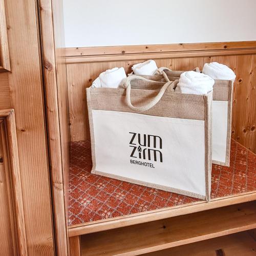 Berghotel zum Zirm - image 14