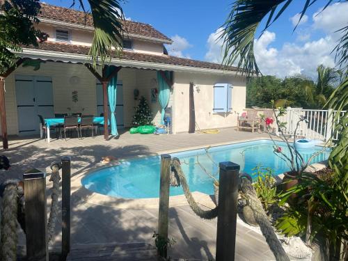 La VILLA DU GOLF La VILLA DU GOLF