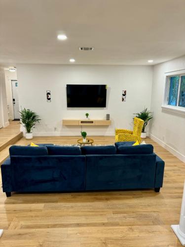 Spacious and serene home in Dania Beach, USA
