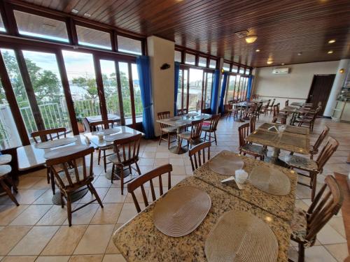 Ételek és italok, HOTEL DAIFA in José Mendes