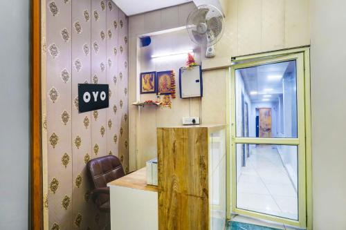 OYO Home 82199 RS HOTEL