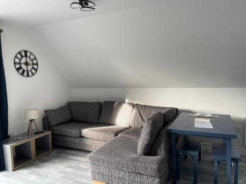 Lochside Loft - Self Catering Apartment for 2 In a great location for Inverness Airport and both Cabot Highlands & Nairn Golf Courses, Inverness (foto 7)