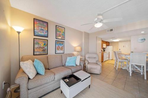 Gulf Shores Surf and Racquet 705B condo