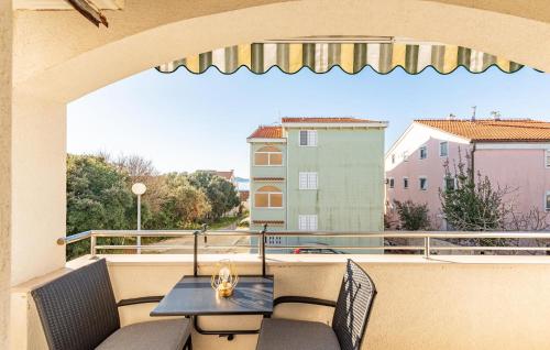 1 Bedroom Beautiful Apartment In Kozino