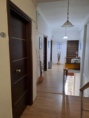 Parthenon Hotel - image 13