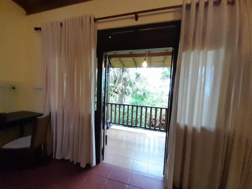 Villa Thawthisa The Boutique Hotel Unawatuna photo 4
