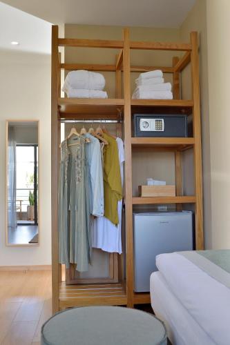 Mirivili Rooms & Suites - image 5