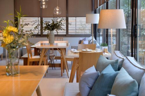 Mirivili Rooms & Suites - main image