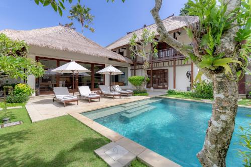 Villa Dorado - Steps from Jimbaran Beach