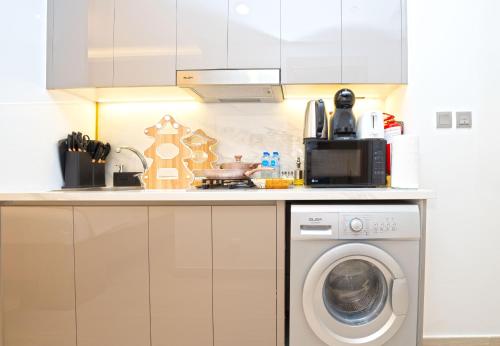 EasyGo - Azizi Riviera 9 Bright Studio - image 6