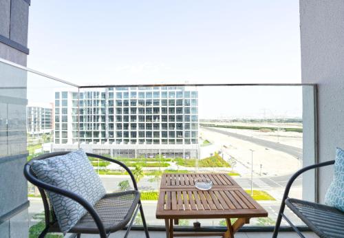 EasyGo - Azizi Riviera 9 Bright Studio - image 10