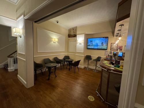 Winchmore Hotel - image 11