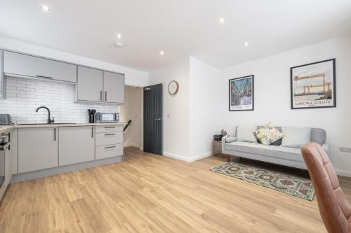 ห้องครัว, Bliss Stay Belfast The Mount in บอลลีมาคาร์เรต