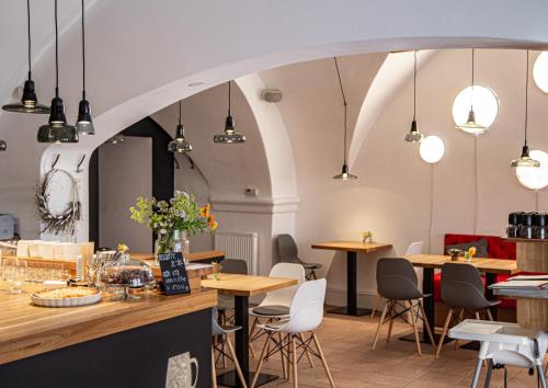 ห้องอาหาร, La Vie - Apartmány (La Vie - Apartmany) in เมืองเก่าเตลช์