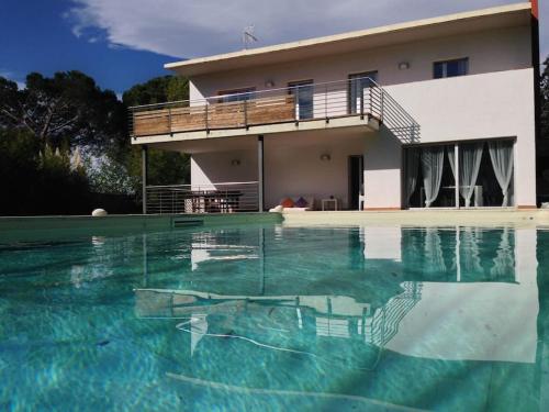 MODERN VILLA IN COSTA BRAVA gîte à louer Vehinat de Esclet