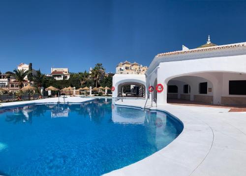 Stunning Duplex in Capistrano Playa, Nerja, Nerja (foto 2)